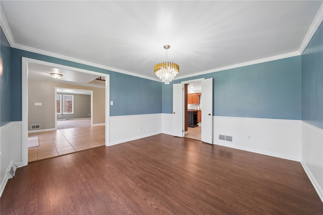 153 Oakwood Road