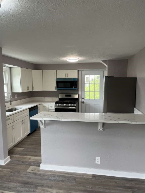3309 Woodvue Dr Dr, Whitehall, Pennsylvania image 6