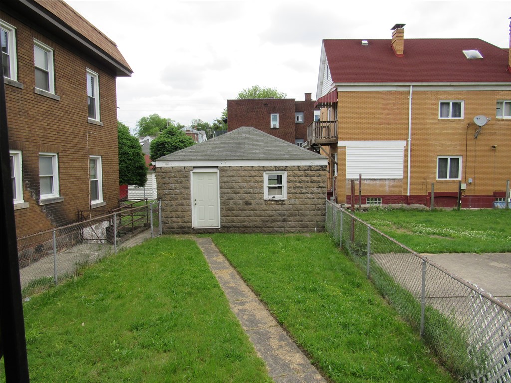 234 Greydon Ave