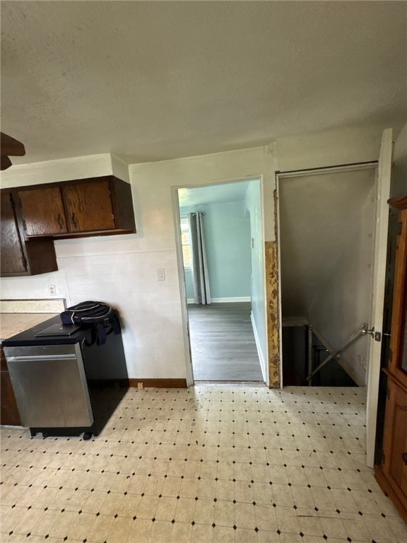 3825 Inland Ave Ave, West Mifflin, Pennsylvania image 10