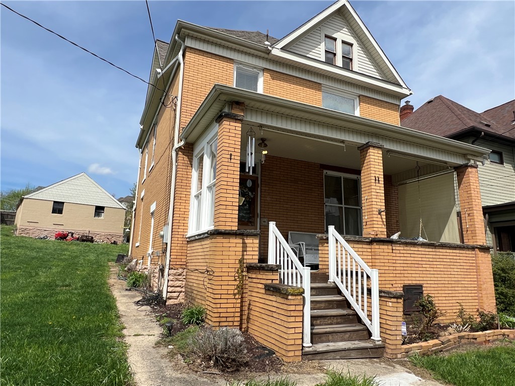 726 Grant Avenue Ave, Irwin, Pennsylvania image 1