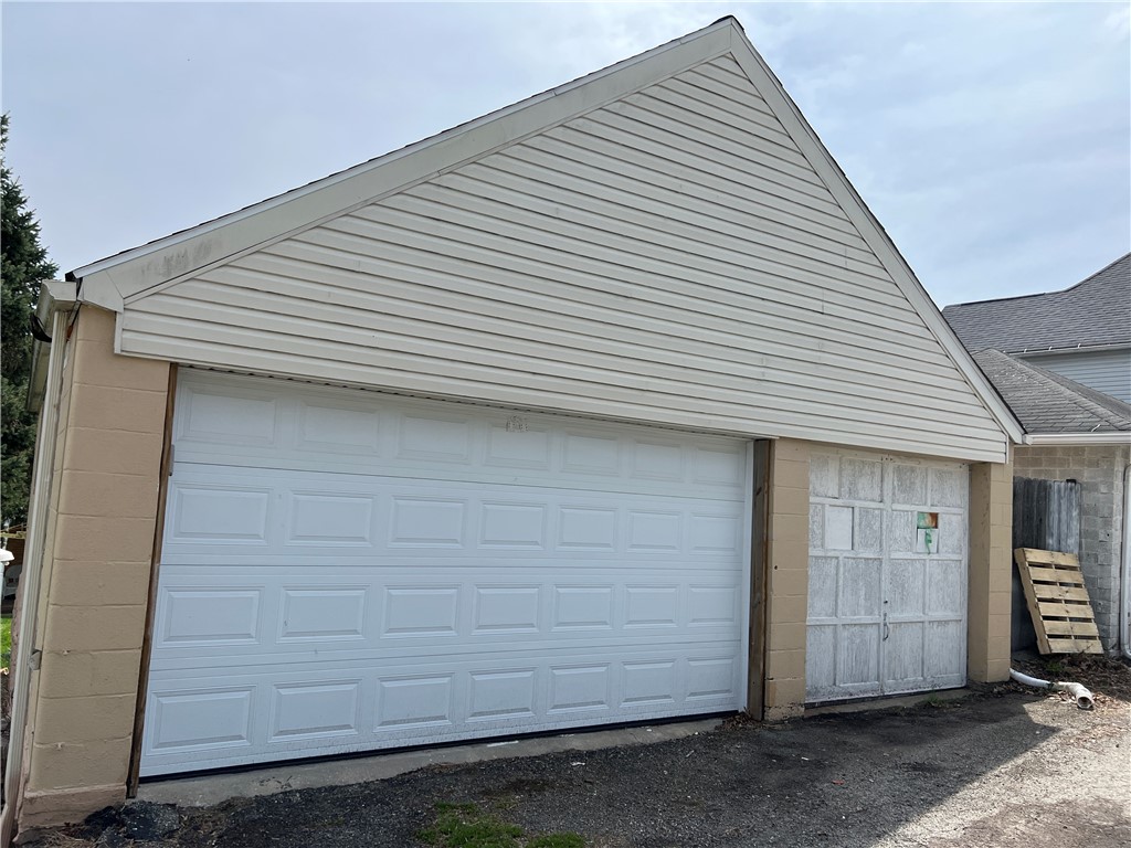 726 Grant Avenue Ave, Irwin, Pennsylvania image 3
