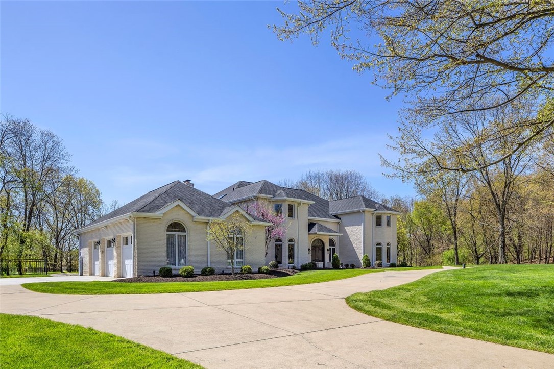 118 Lakeland Dr
