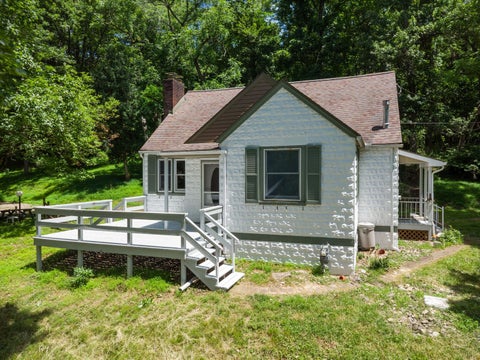 Photo for 383 Lakeview Dr.