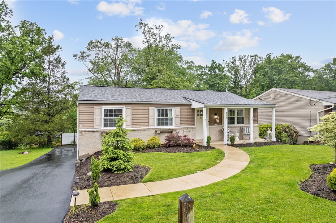 444 Tivoli Rd