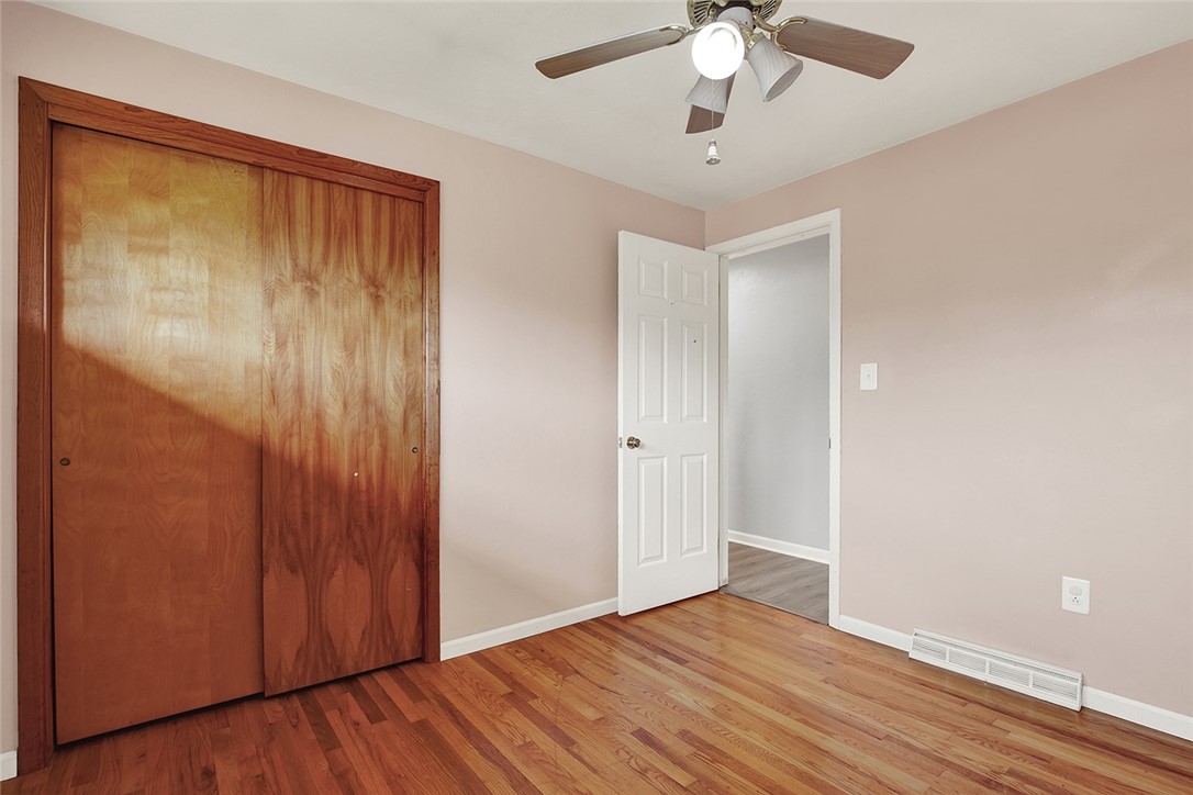 303 Pine Dr, New Stanton, Pennsylvania image 15