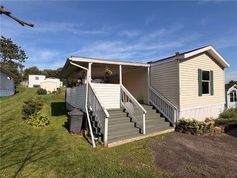 Mobile Home For Sale - 316 Cypress Ave Ave<br/> New Sewickley Twp, PA 15074