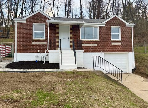 Photo of 4660 Old Wm Penn, Monroeville, PA 15146 (MLS # 1743365)