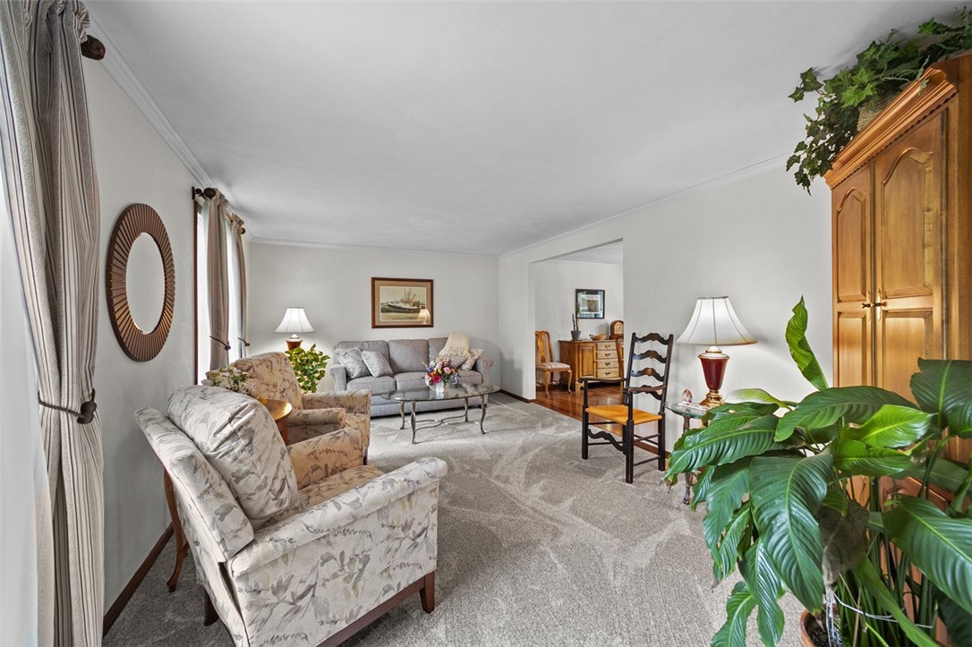 Murrysville, Pennsylvania 15632, United States, 4 Bedrooms Bedrooms, ,3 BathroomsBathrooms,Residential,Active,155701