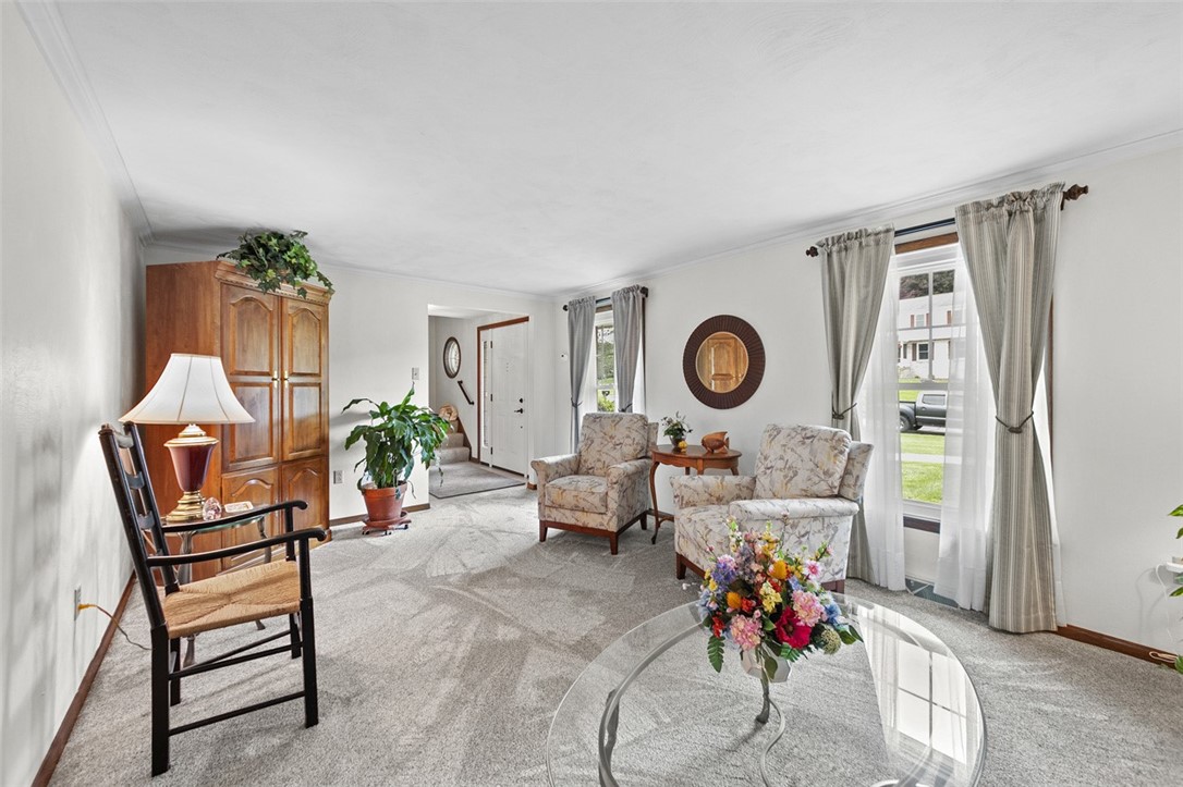 Murrysville, Pennsylvania 15632, United States, 4 Bedrooms Bedrooms, ,3 BathroomsBathrooms,Residential,Active,155701