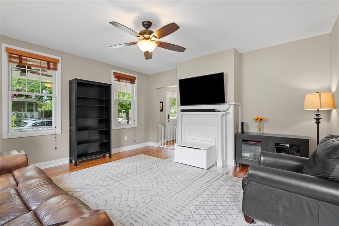 306 Centennial Ave