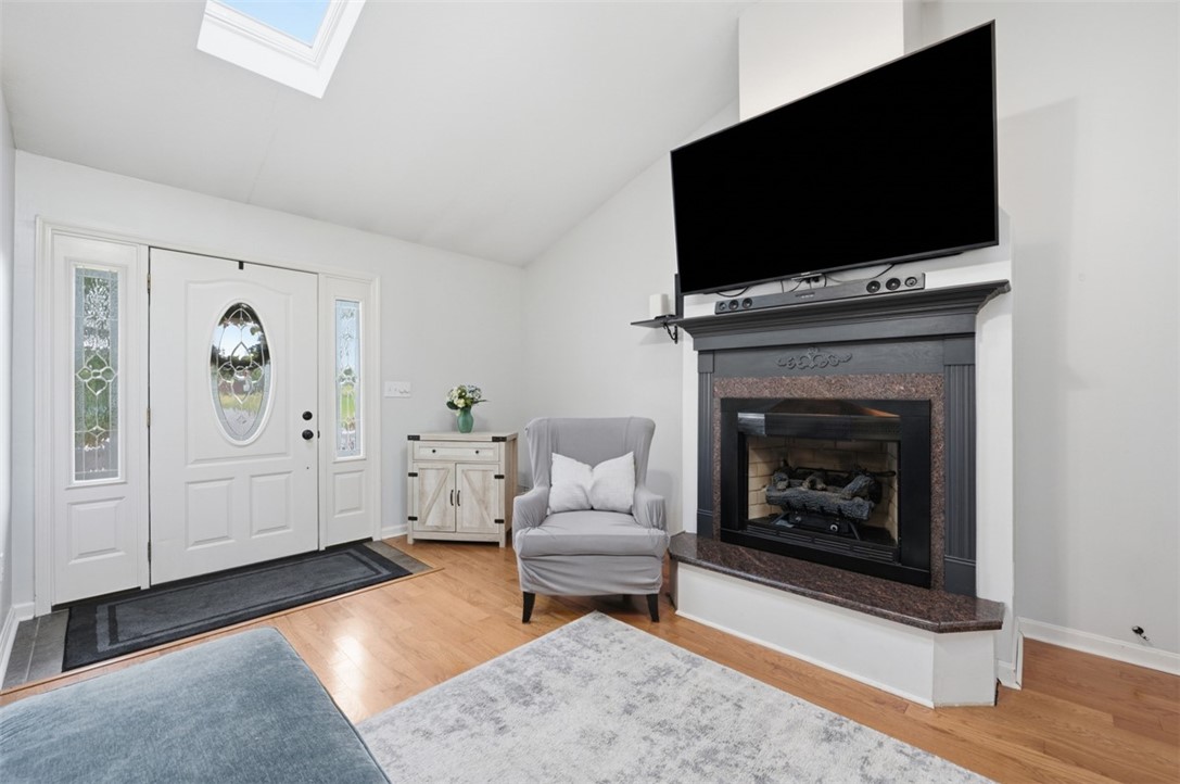 853 McElhaney Rd