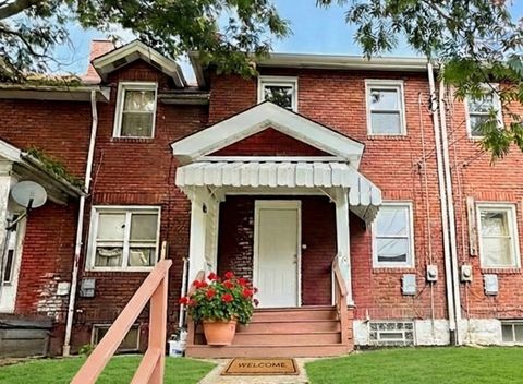 Photo of 864 Vankirk St, Clairton, PA 15025 (MLS # 1738577)