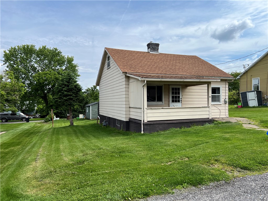 35 2nd St, Cecil, Pennsylvania image 1