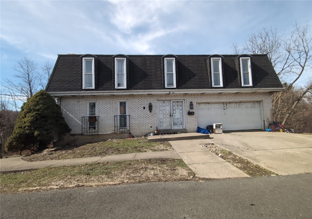 34 Walnut Ave Ave, Dunbar, Pennsylvania image 1