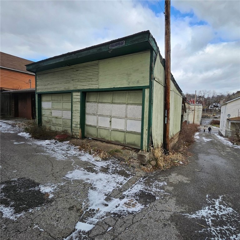 314 Corey Ave