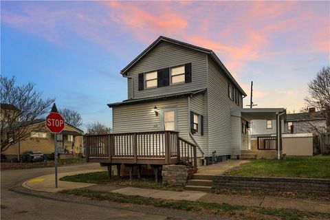 Photo of 520 6th Ave, Carnegie, PA 15106 (MLS # 1735904)