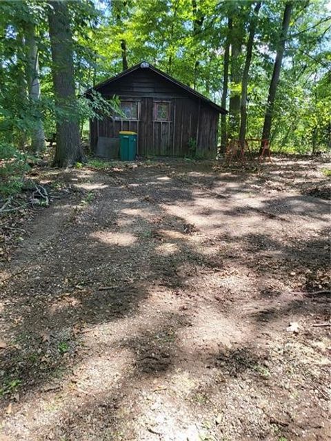 Photo of 0 Holland Dr, Pittsburgh, PA 15238 (MLS # 1737986)