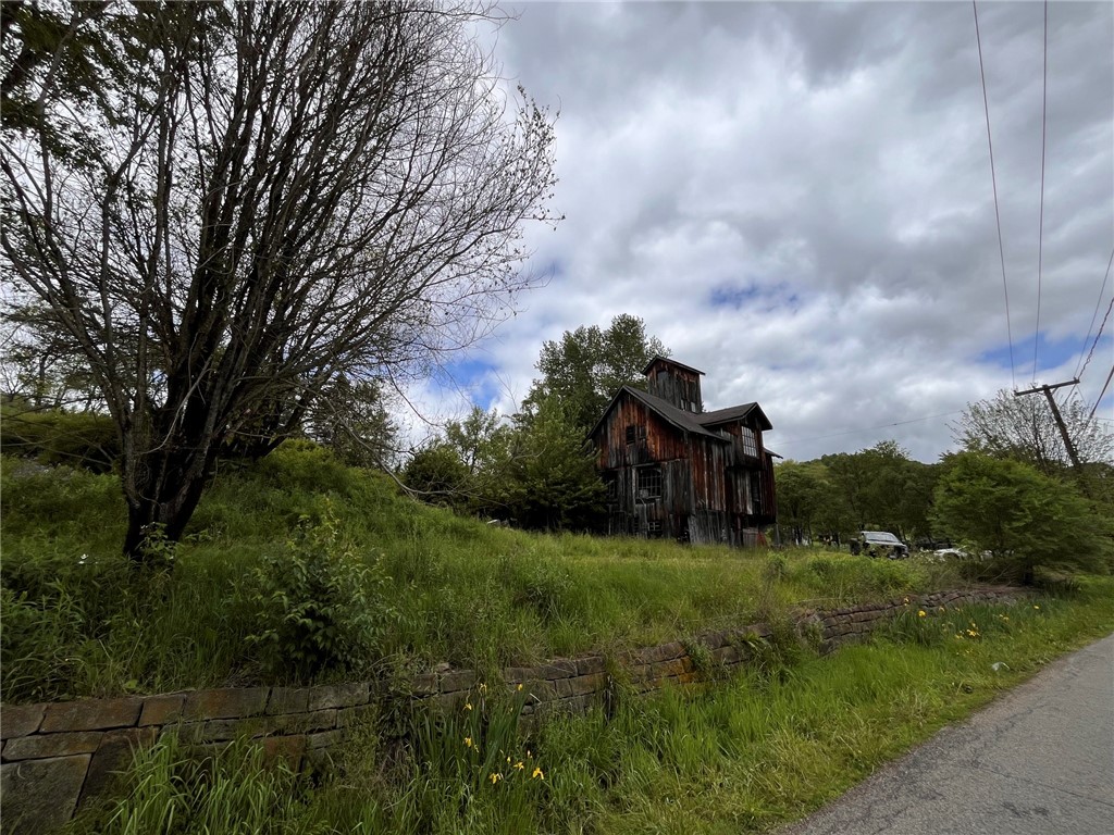 4448-4450 Hollow Road
