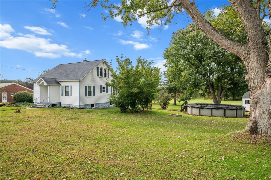 Winfield Twp, Pennsylvania 16023, United States, 3 Bedrooms Bedrooms, ,2 BathroomsBathrooms,Residential,Active,220262