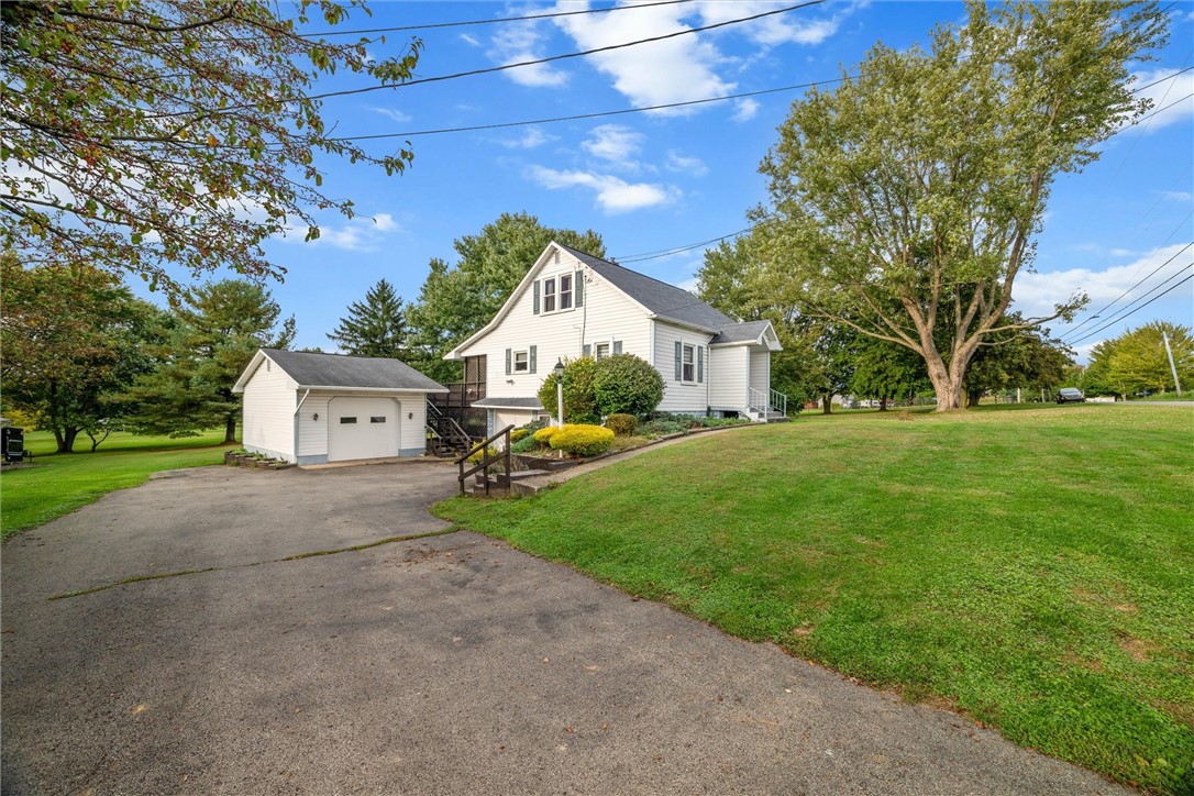 Winfield Twp, Pennsylvania 16023, United States, 3 Bedrooms Bedrooms, ,2 BathroomsBathrooms,Residential,Active,220262