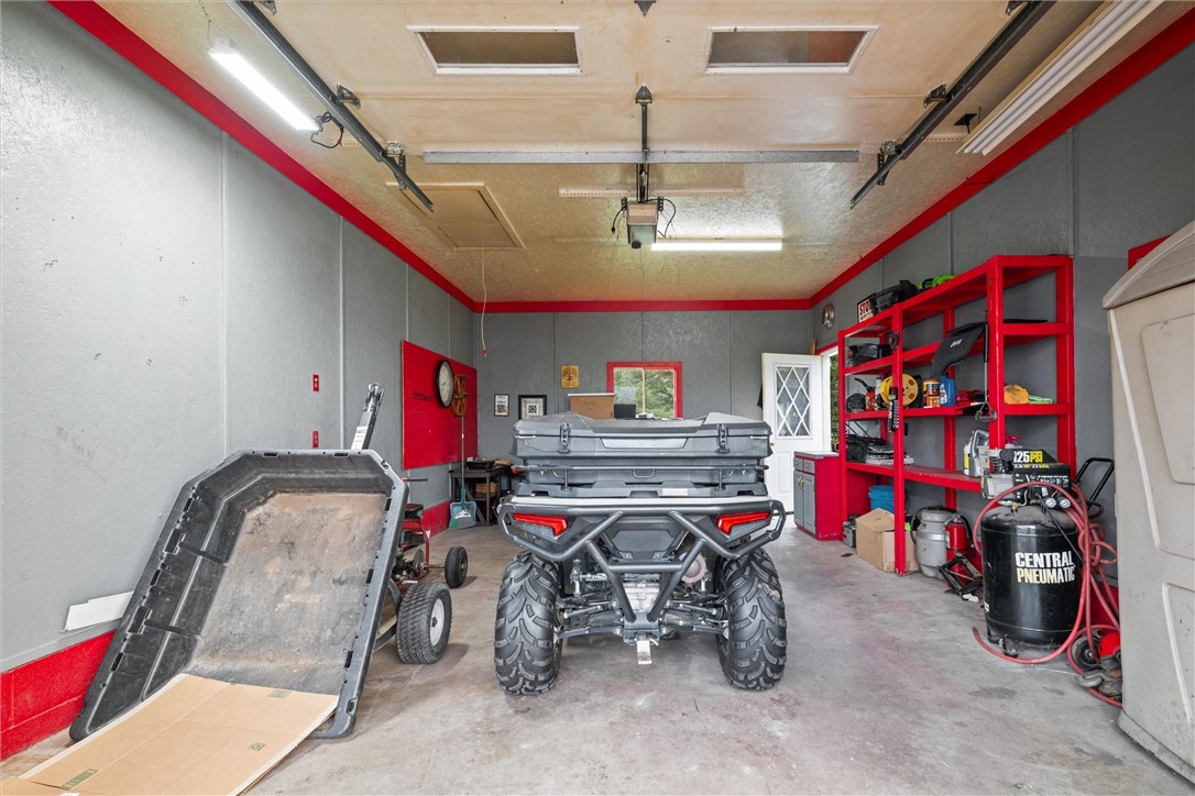 Winfield Twp, Pennsylvania 16023, United States, 3 Bedrooms Bedrooms, ,2 BathroomsBathrooms,Residential,Active,220262