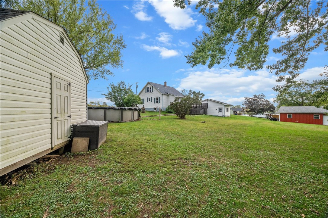 Winfield Twp, Pennsylvania 16023, United States, 3 Bedrooms Bedrooms, ,2 BathroomsBathrooms,Residential,Active,220262