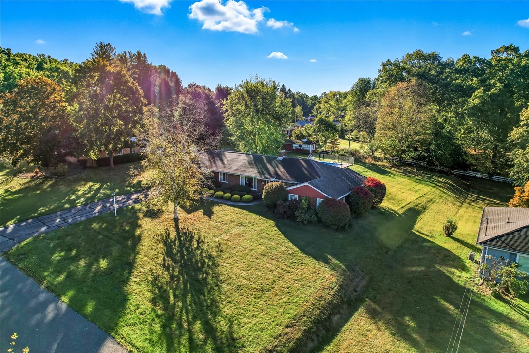 Hempfield Twp, Pennsylvania 16125, United States, 3 Bedrooms Bedrooms, ,3 BathroomsBathrooms,Residential,Active,221009