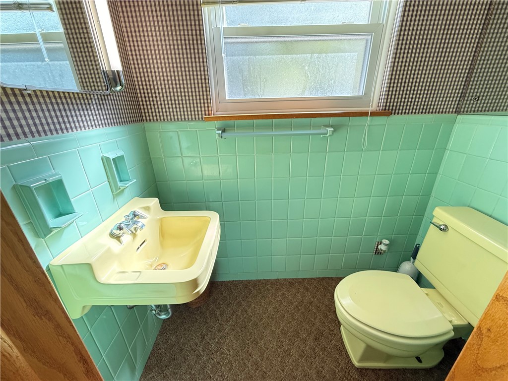 Hempfield Twp, Pennsylvania 16125, United States, 3 Bedrooms Bedrooms, ,3 BathroomsBathrooms,Residential,Active,221009