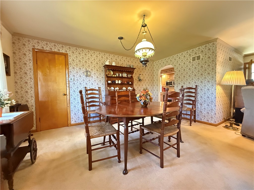 Hempfield Twp, Pennsylvania 16125, United States, 3 Bedrooms Bedrooms, ,3 BathroomsBathrooms,Residential,Active,221009