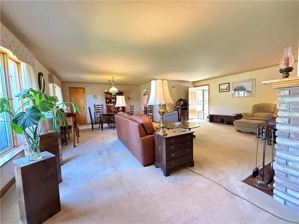 Hempfield Twp, Pennsylvania 16125, United States, 3 Bedrooms Bedrooms, ,3 BathroomsBathrooms,Residential,Active,221009