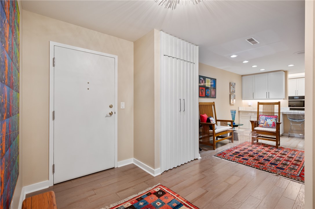 540 N Neville Street 405