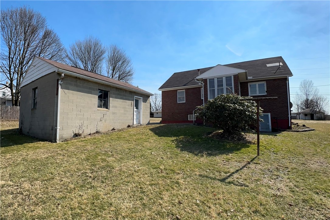 1016 Bond St St, Farrell, Pennsylvania image 17
