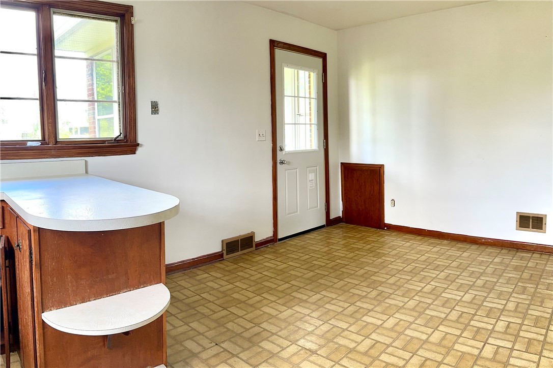 1016 Bond St St, Farrell, Pennsylvania image 5