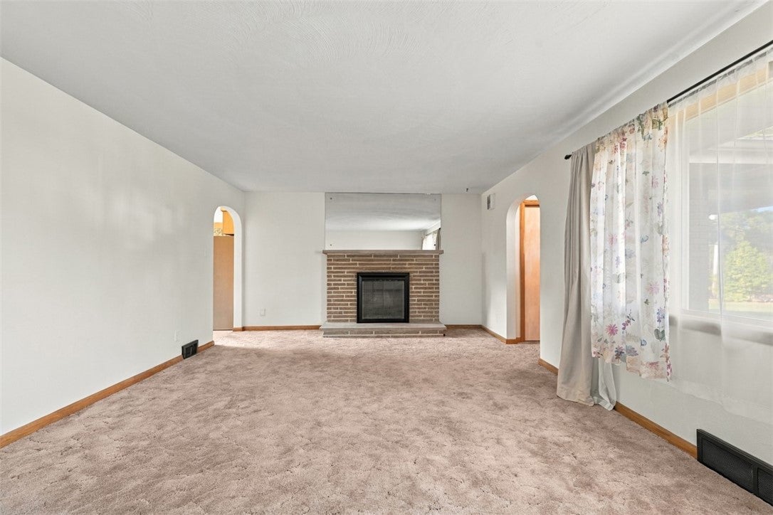 115 Greenwood