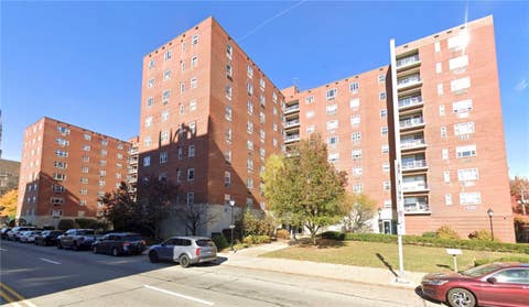 Homes For Sale - 4601 Fifth Avenue Ave #521<br/> Oakland, PA 15213