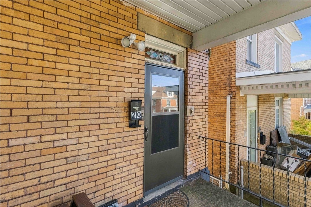 20 Magee Ave