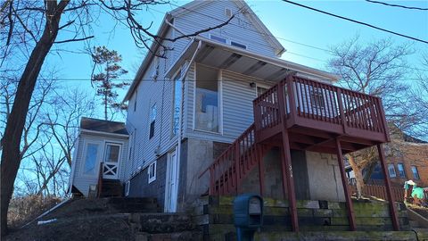 Photo of 354 Park Way, Monessen, PA 15062 (MLS # 1742997)