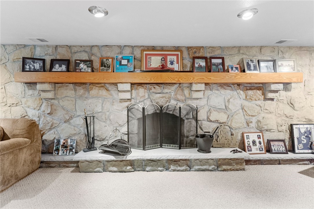 South Pymatuning Twp, Pennsylvania 16150, United States, 5 Bedrooms Bedrooms, ,4 BathroomsBathrooms,Residential,Active,55288