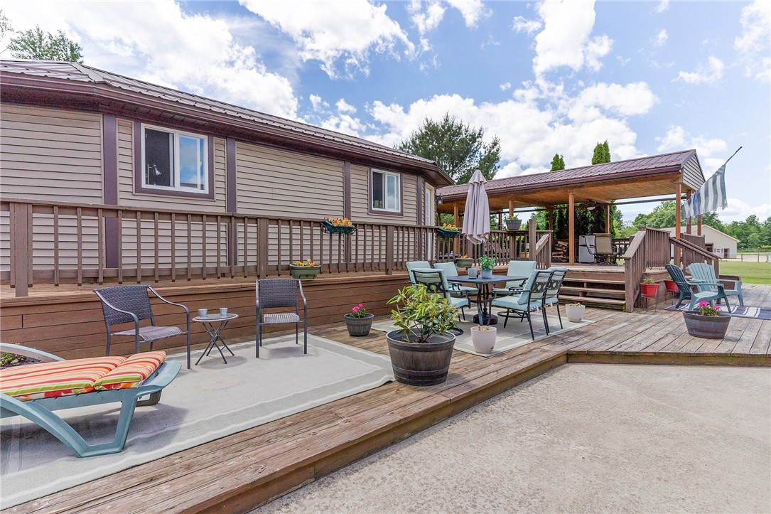 South Pymatuning Twp, Pennsylvania 16150, United States, 5 Bedrooms Bedrooms, ,4 BathroomsBathrooms,Residential,Active,55288