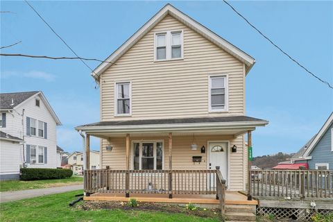 Photo of 126 Floral Ave, Leechburg, PA 15656 (MLS # 1744788)