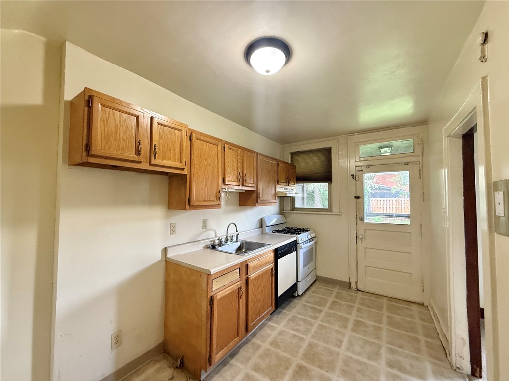 Swissvale, Pennsylvania 15218, United States, ,Residential,Contingent,144328