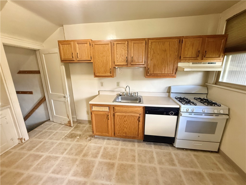 Swissvale, Pennsylvania 15218, United States, ,Residential,Contingent,144328
