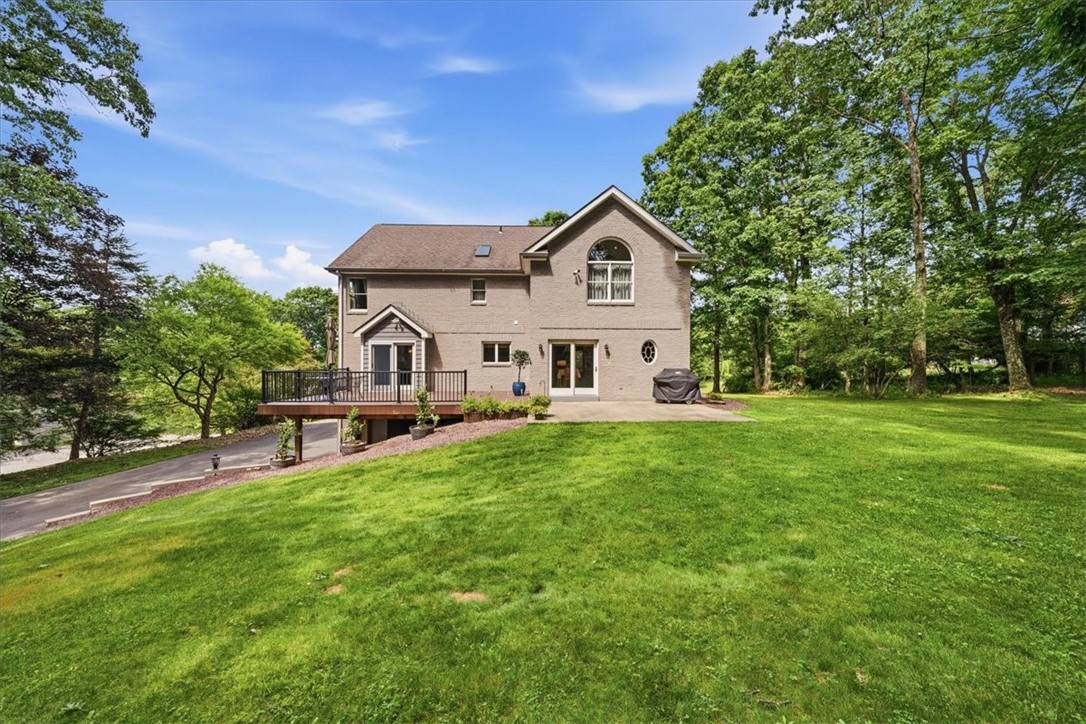 135 Elgin Ln