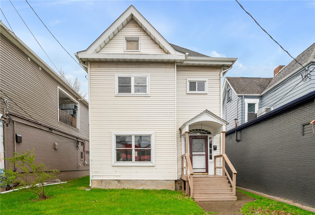 872 4th Avenue Ave, Coraopolis, Pennsylvania image 1