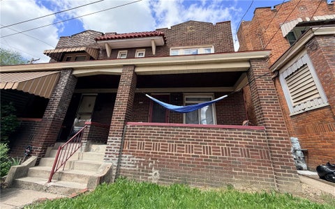Townhouse For Sale - 3303 Niagara St St<br/> Oakland, PA 15213