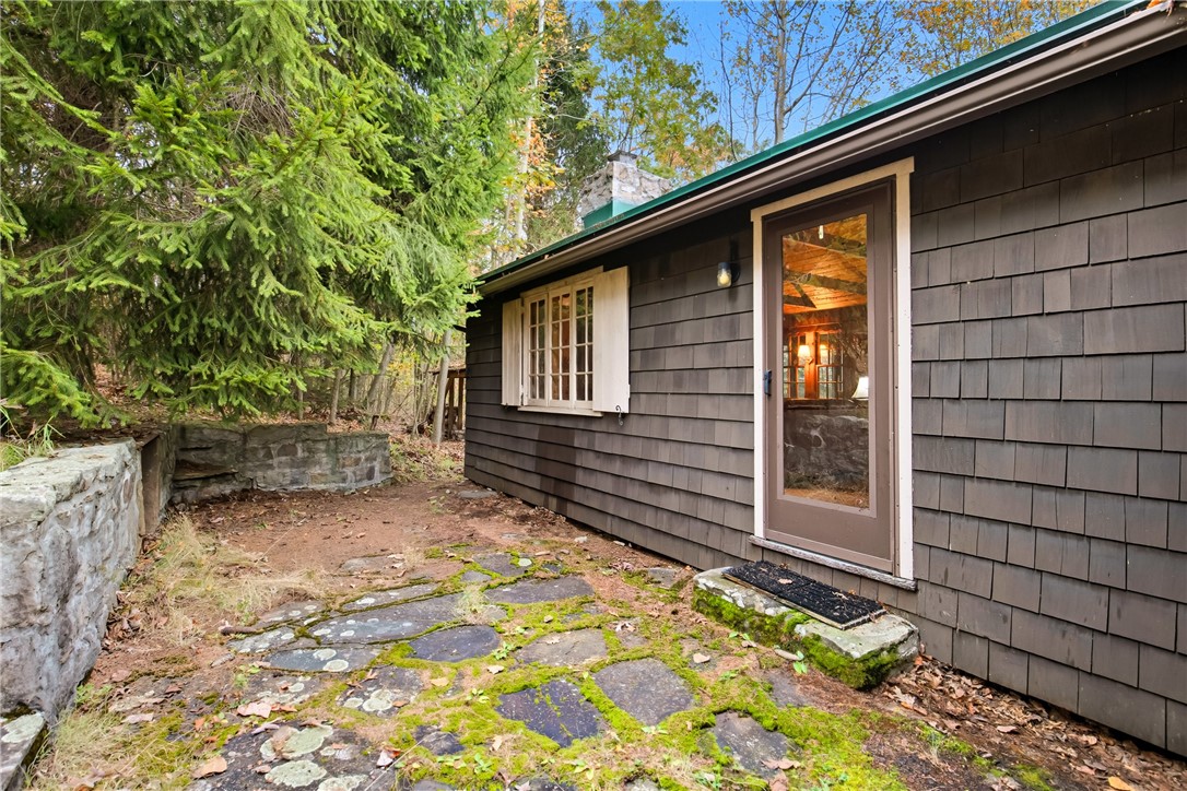 Summit Twp, Pennsylvania 15552, United States, 2 Bedrooms Bedrooms, ,1 BathroomBathrooms,Residential,Pending,227291