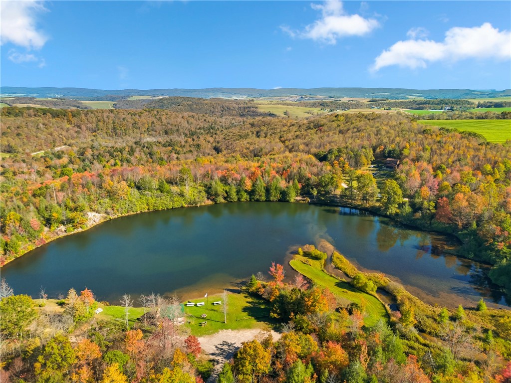 Summit Twp, Pennsylvania 15552, United States, 2 Bedrooms Bedrooms, ,1 BathroomBathrooms,Residential,Pending,227291