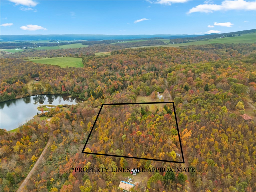 Summit Twp, Pennsylvania 15552, United States, 2 Bedrooms Bedrooms, ,1 BathroomBathrooms,Residential,Pending,227291