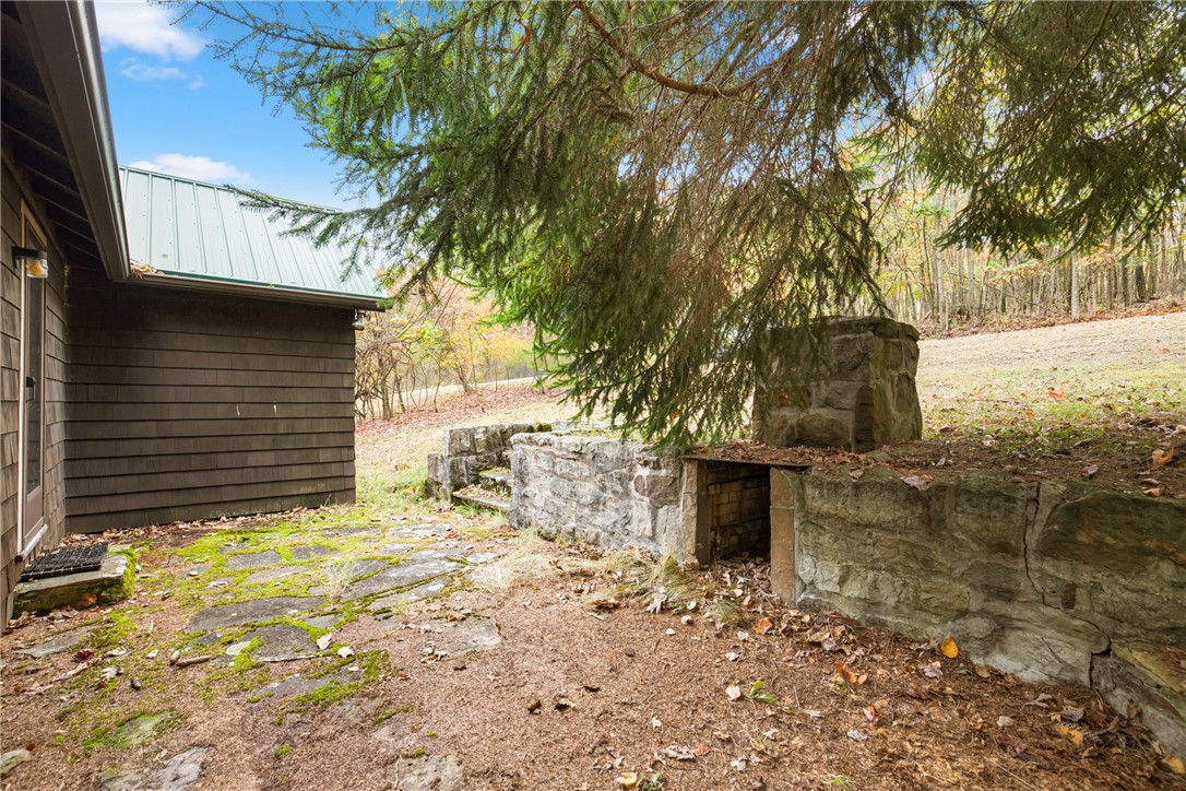 Summit Twp, Pennsylvania 15552, United States, 2 Bedrooms Bedrooms, ,1 BathroomBathrooms,Residential,Pending,227291